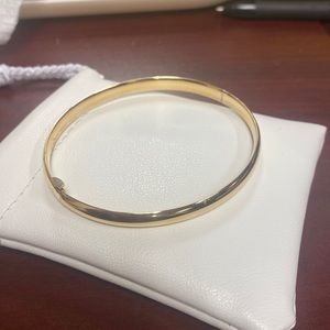 10k gold bangle